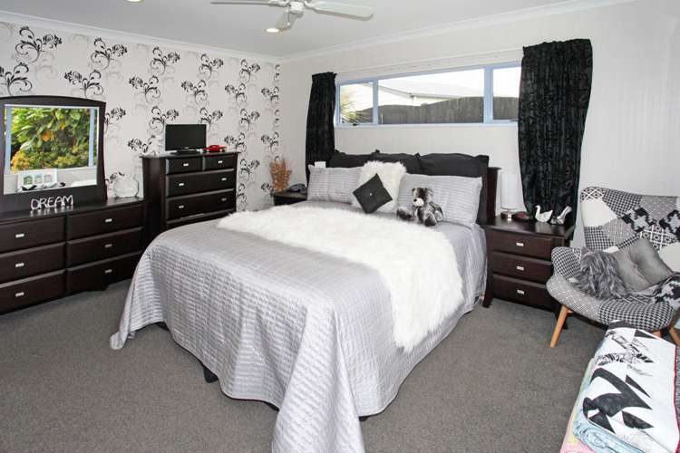 1 Sunset Drive Pukekohe_12