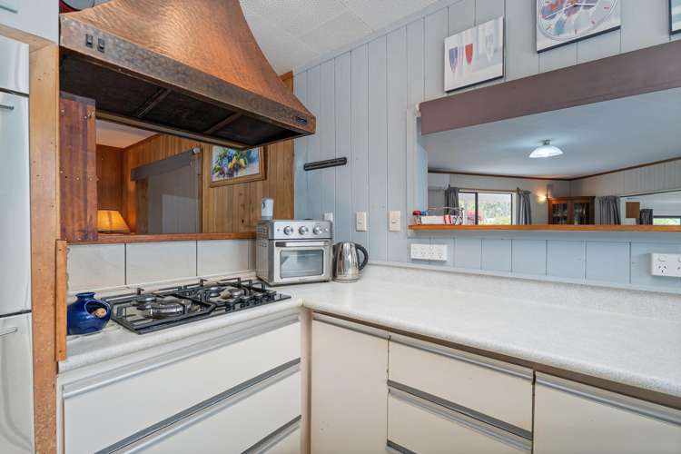 8 Parkland Place Whitianga_15