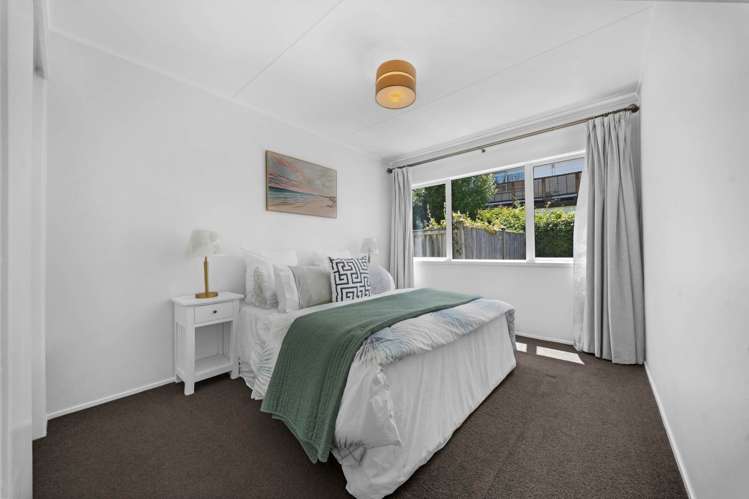 3 Regency Place Sunnynook_13