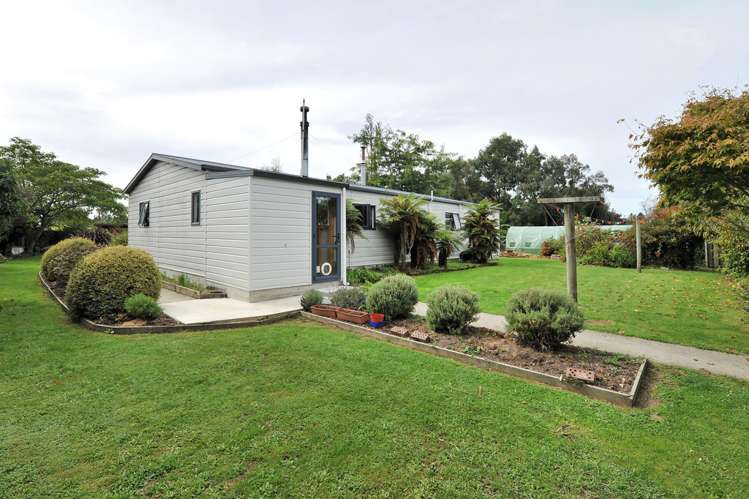 46 Old House Road Upper Moutere_24