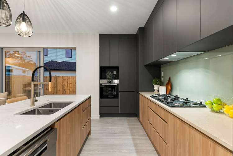 14 Puruatanga Road Wainui_5