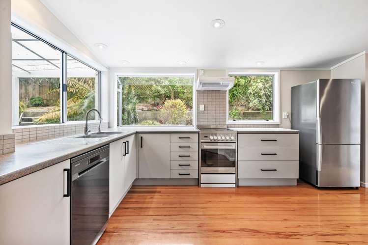 10 Johnson Street Onerahi_10