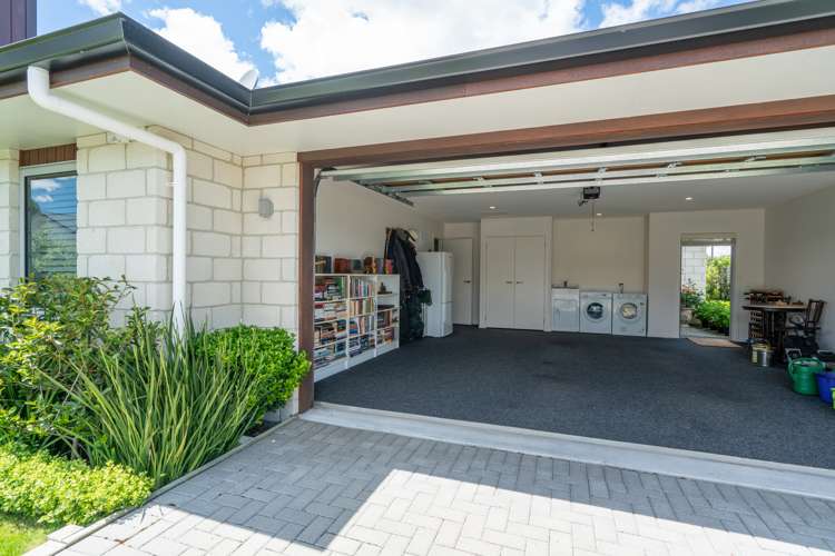 4 Noumea Drive Rangatira Park_19