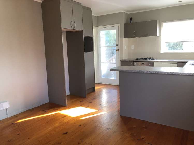 10 Packham Place Beach Haven_8