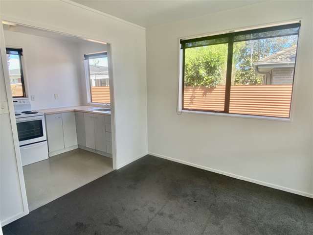 2/13 Edmund Hillary Avenue Papakura_3