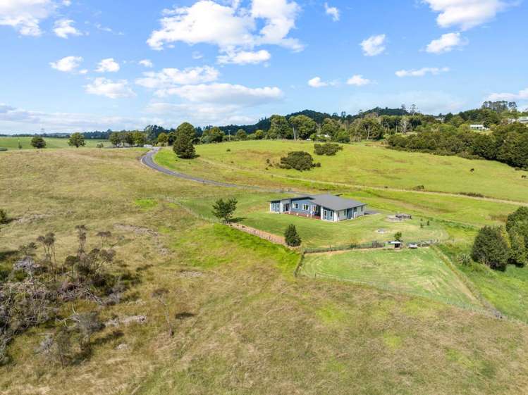 160 Gray Road Kamo_16