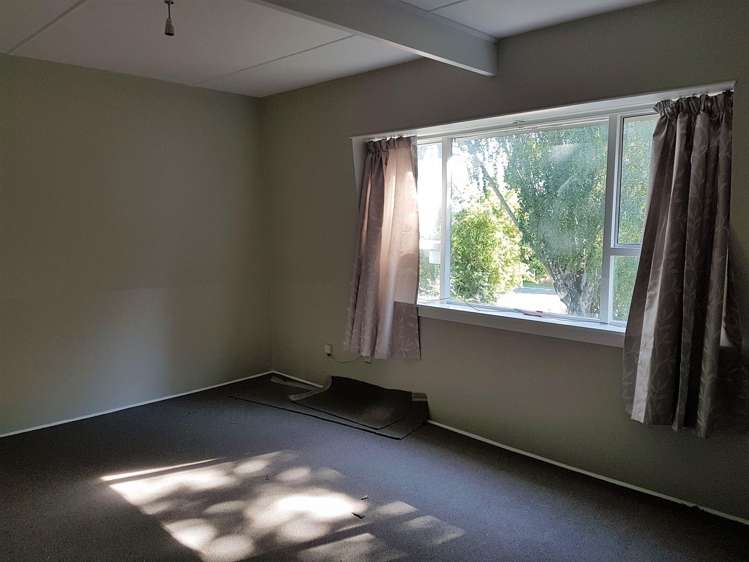 1000 Main North Road Belfast_5