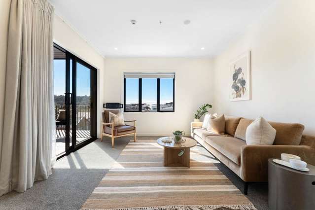 Waterfront Apartment with Unbeatable Views