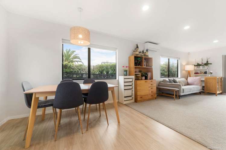 24A Hatherlow Street_4