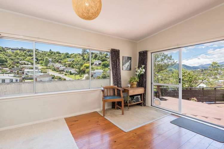 62 Montreal Road Toi Toi_12