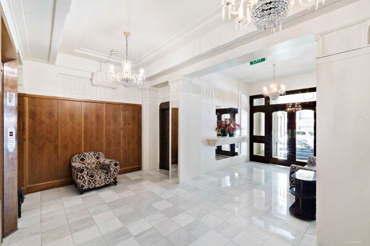 6F/5 Parliament Street City Centre_23