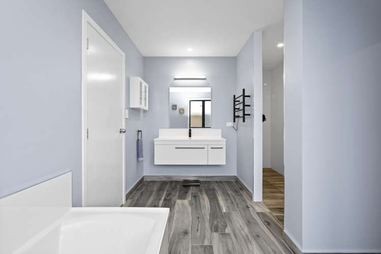 9 Boyce Crescent Cambridge_14