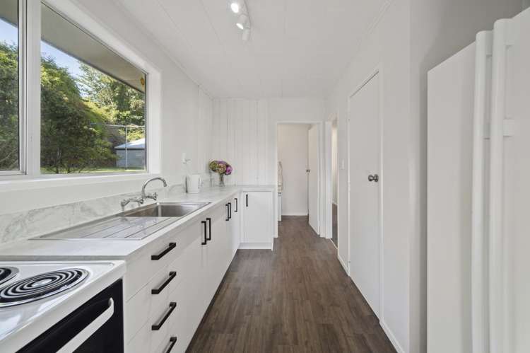 6 Taha Place Ngongotaha_1