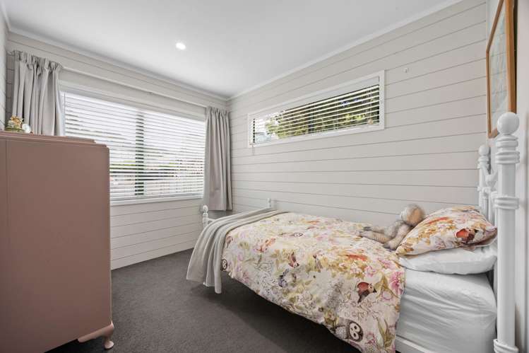 2/103 Cook Street Howick_12