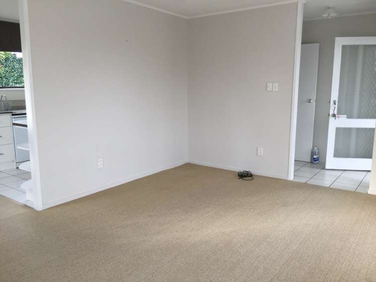 4 Fitzherbert Avenue West Harbour_6
