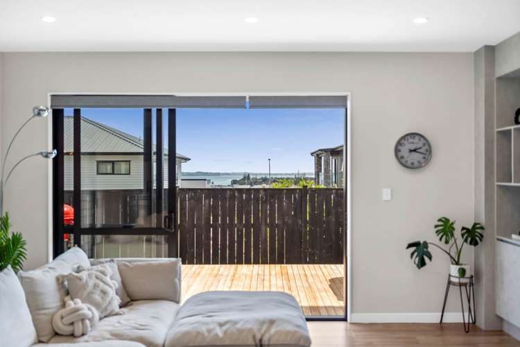 55 Eighth View Avenue Beachlands_25