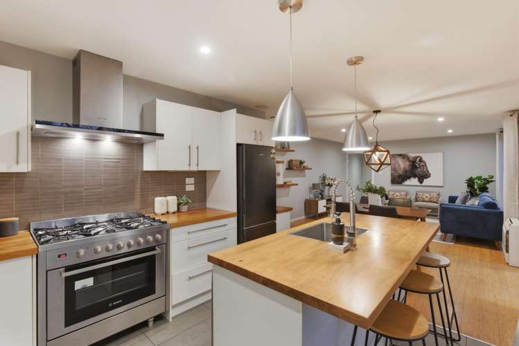 34 Hicks Crescent Waikanae Beach_2