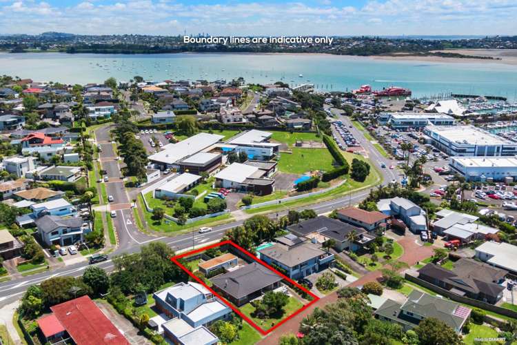 2/6 Poseidon Place Half Moon Bay_13