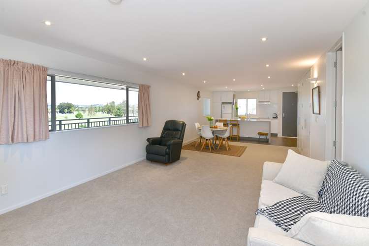 312/252 Centreway Road Orewa_4