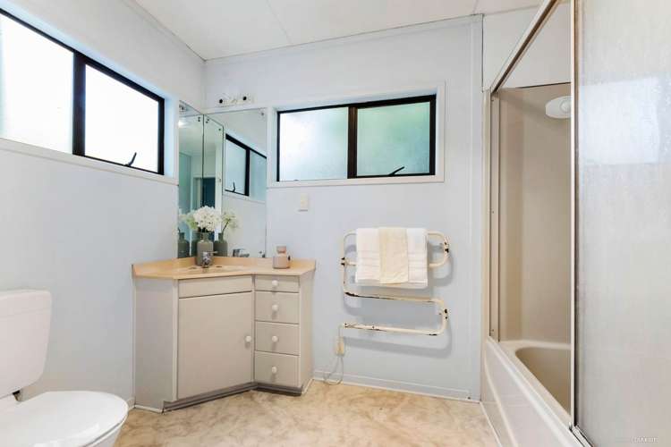 1/47 Savoy Road Glen Eden_7