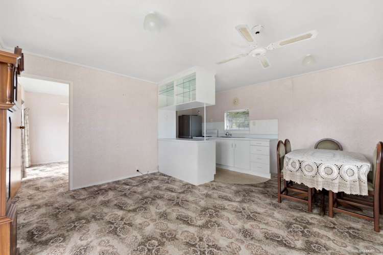 1048 Whangaparaoa Road Tindalls Beach_13