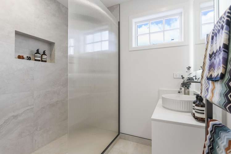 16 Moa Road Point Chevalier_16