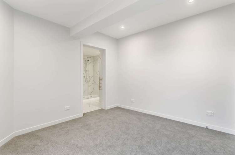 7 Alexia Place Flat Bush_5