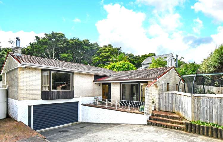 8 Deodar Place Totara Heights_7