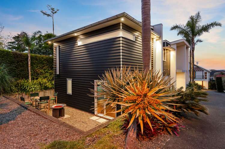 45 Williamson Avenue Belmont_21