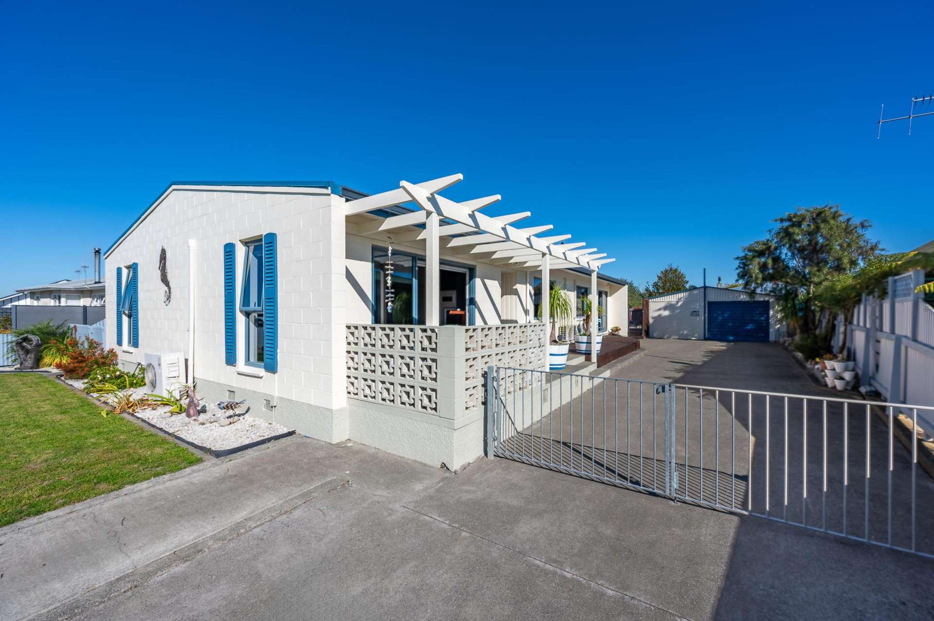 27 Holyrood Street Taradale_0