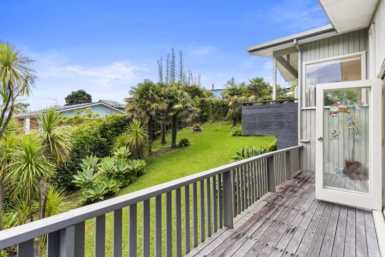 7 Chevron Place Castor Bay_12