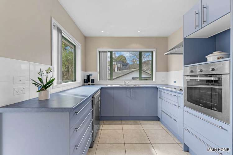 2/55 Normanton Street Glenfield_5