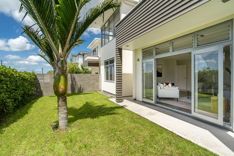 31 Merani Street Narrow Neck_30