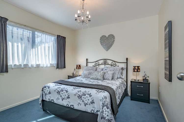 132 Stokes Valley Road Stokes Valley_11