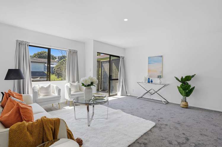 2/14 Montgomery Avenue_2