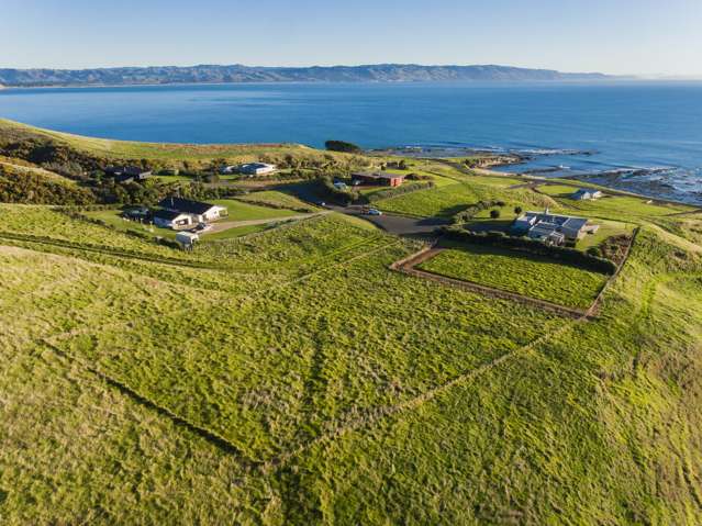 36 Avon Drive Mahia_1