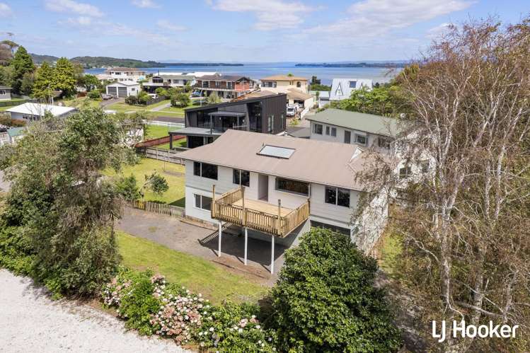 24 Koutunui Road Athenree_19