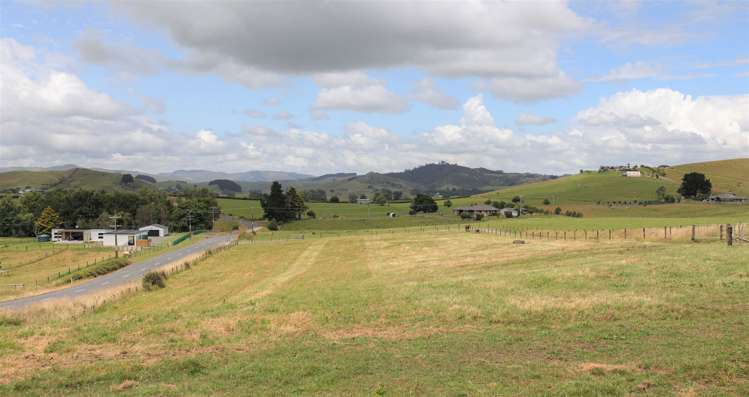 173 Falls Road Waerenga_27