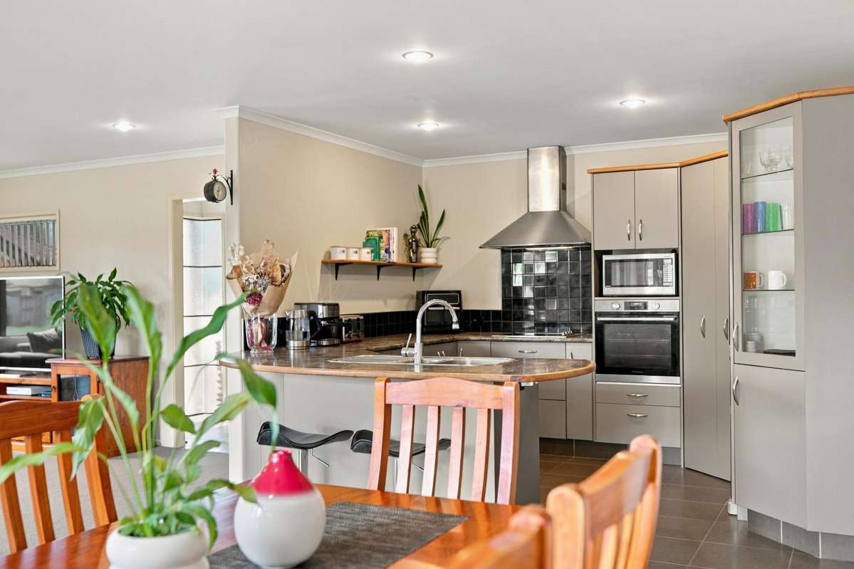 55 Matene Place_4