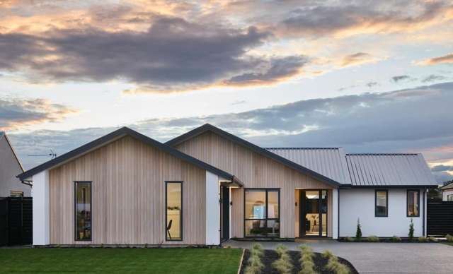 Signature Homes Show Home Opportunity