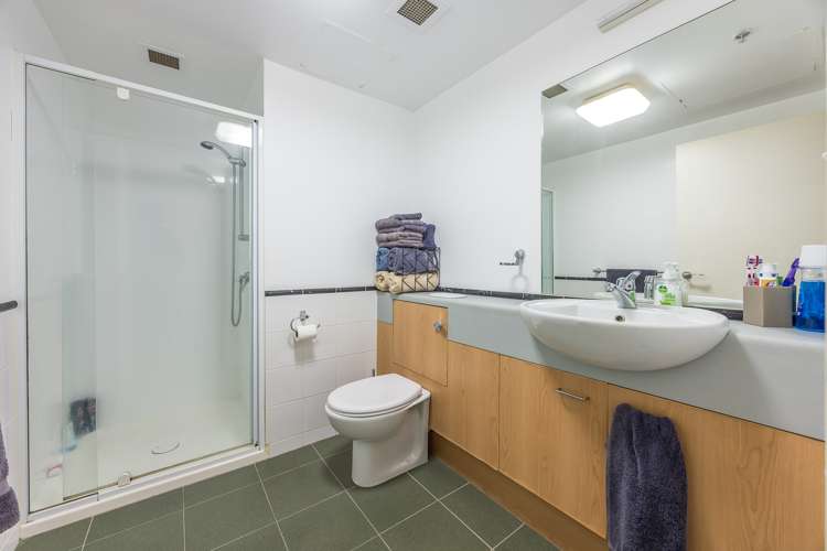 1g/2 Eden Crescent Auckland Central_10