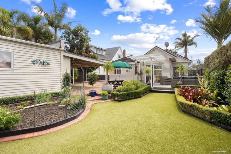 21 Edgars Road Westmere_2