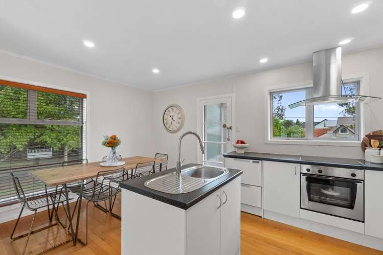 1/21 Woodside Road Mount Eden_6