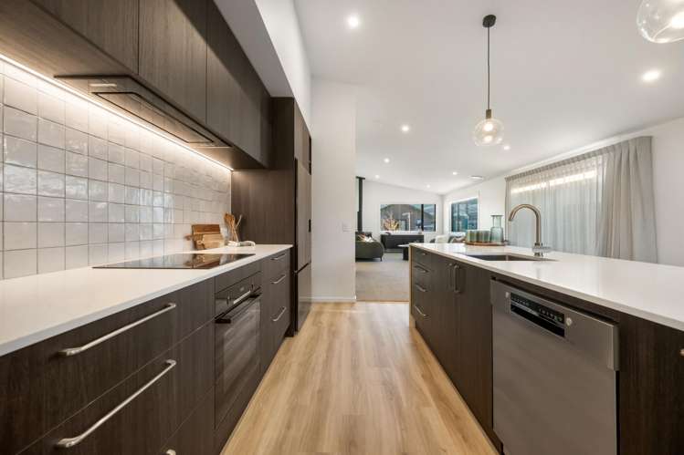 174 Burdon Loop Lake Hawea_7