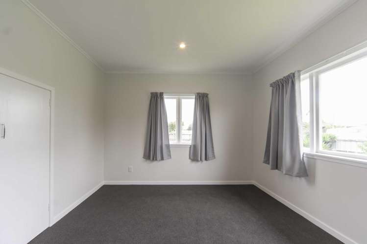 320 Te Rapa Road Beerescourt_5