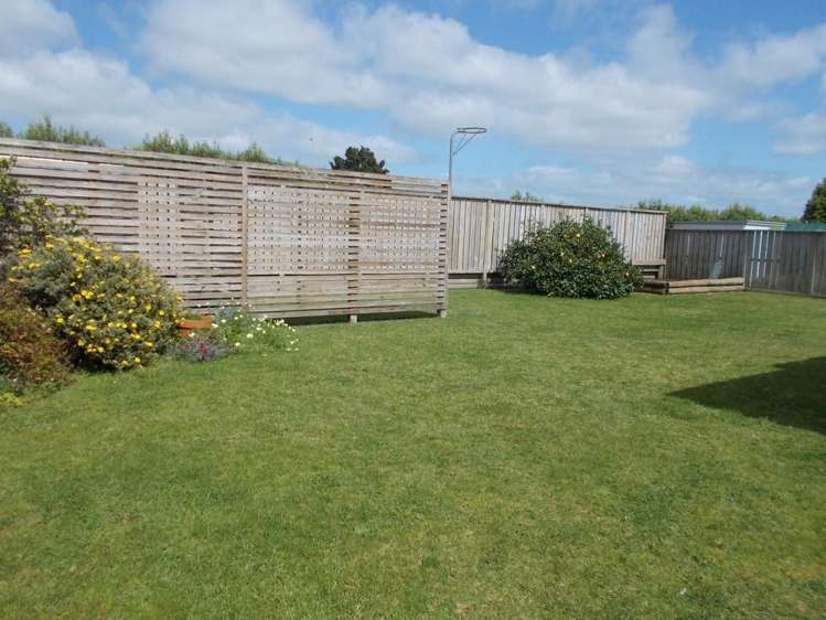 7 Cedar Crescent Matamata_16