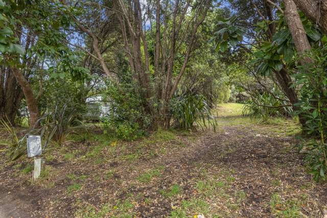 53 Queens Road Waikanae Beach_1