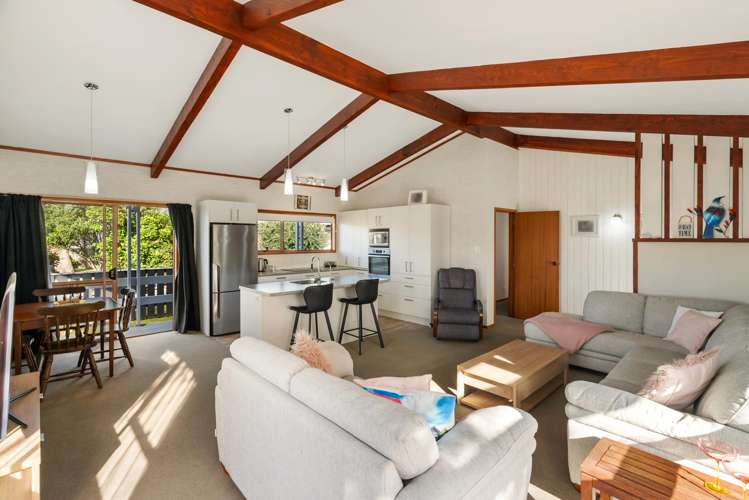 401 Linton Crescent Whangamata_8