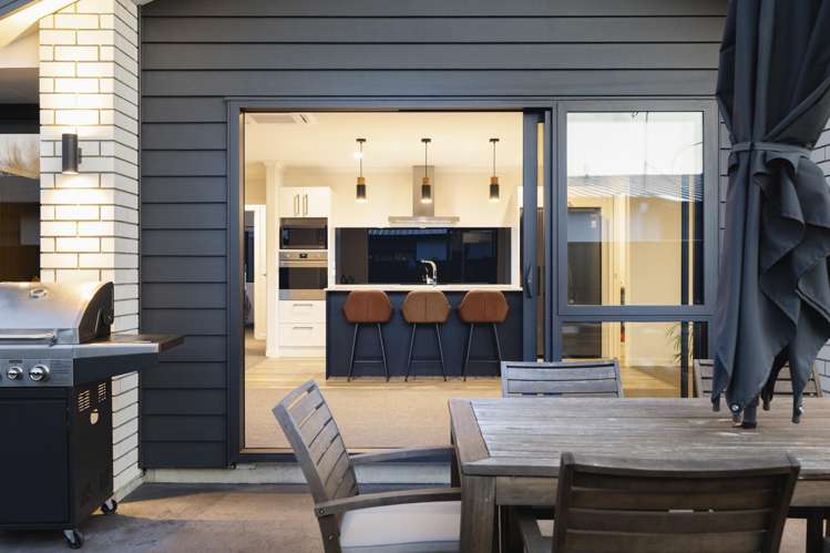 27 Cemetery Road East Taieri_21