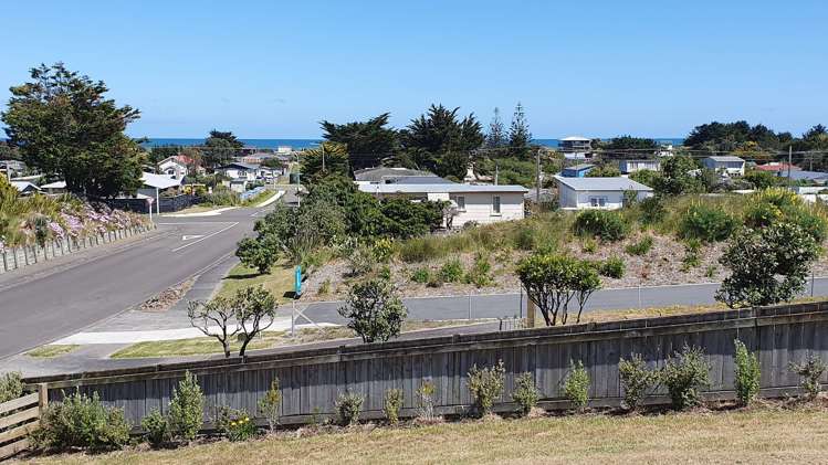 29 Taonui Street Waitarere Beach_1